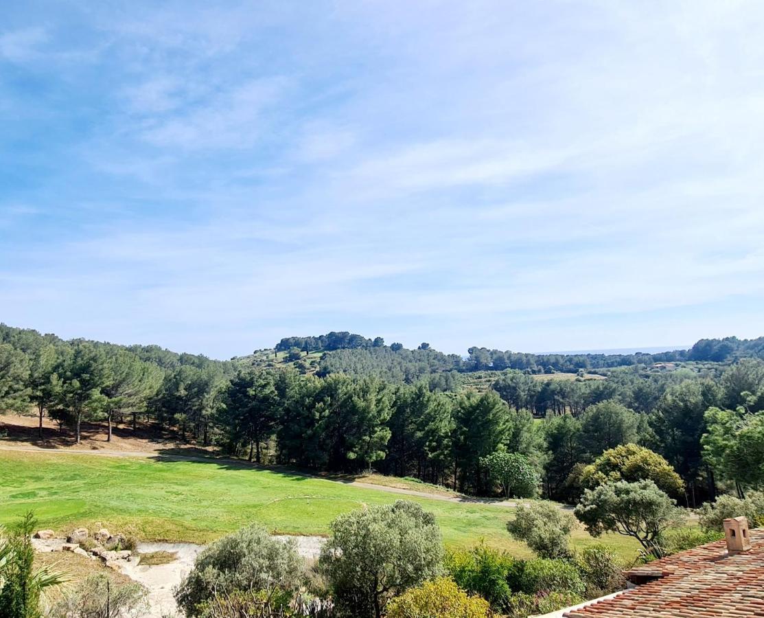 Villa Dans Cadre D'Exception - Golf, Piscine Et Tennis Prive Saint-Cyr-sur-Mer Eksteriør bilde