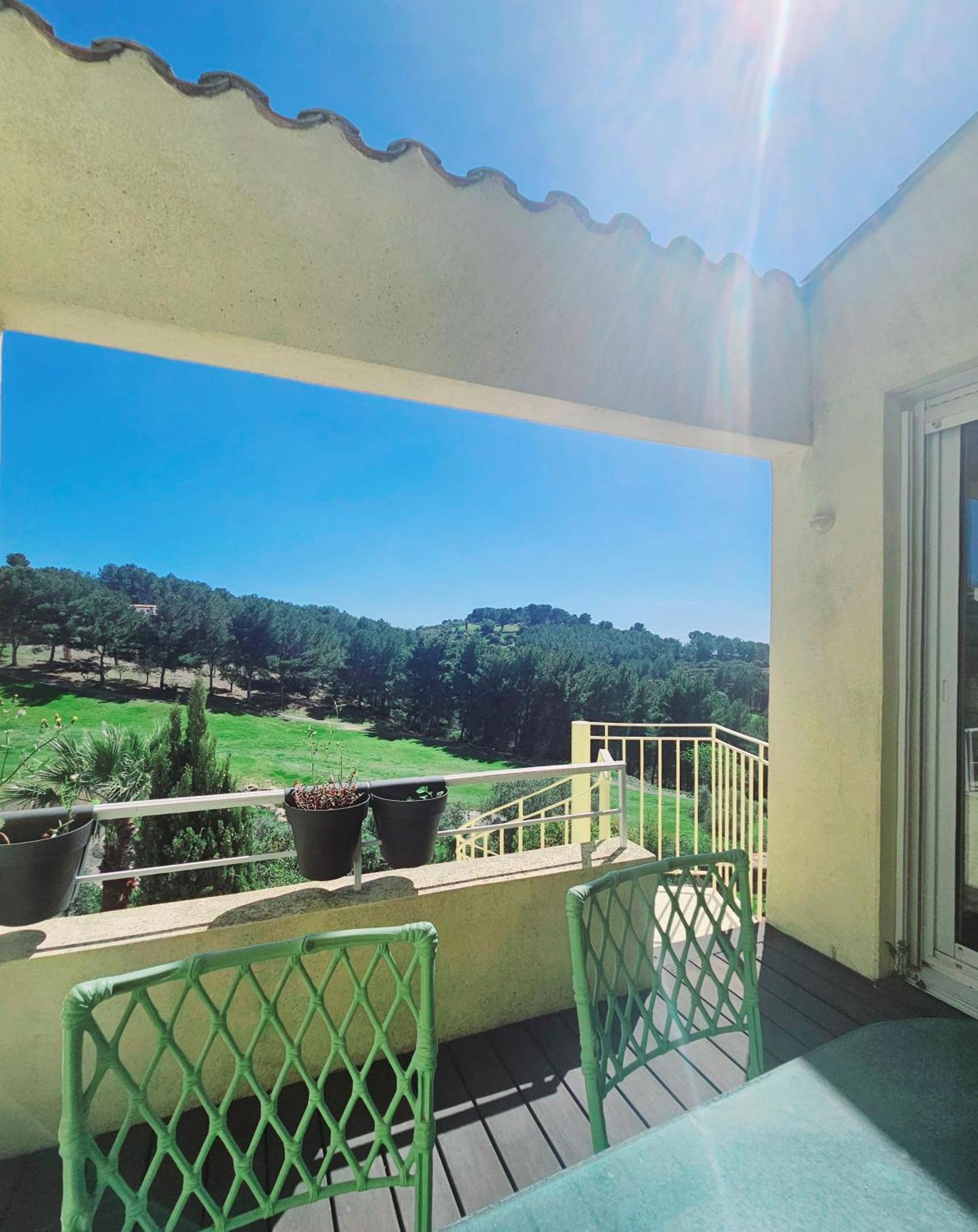 Villa Dans Cadre D'Exception - Golf, Piscine Et Tennis Prive Saint-Cyr-sur-Mer Eksteriør bilde