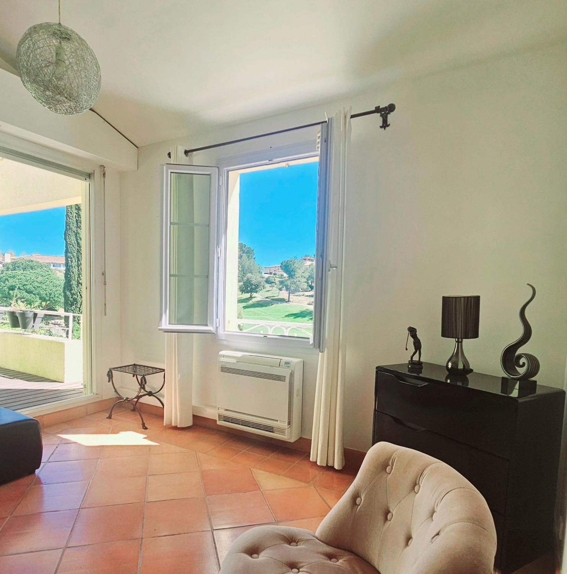 Villa Dans Cadre D'Exception - Golf, Piscine Et Tennis Prive Saint-Cyr-sur-Mer Eksteriør bilde